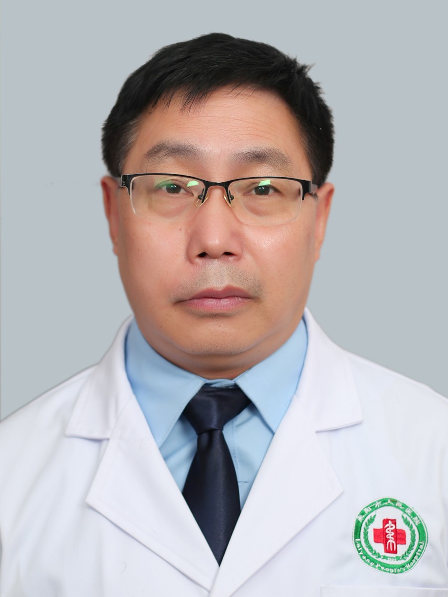 副主任医师 钟小勇