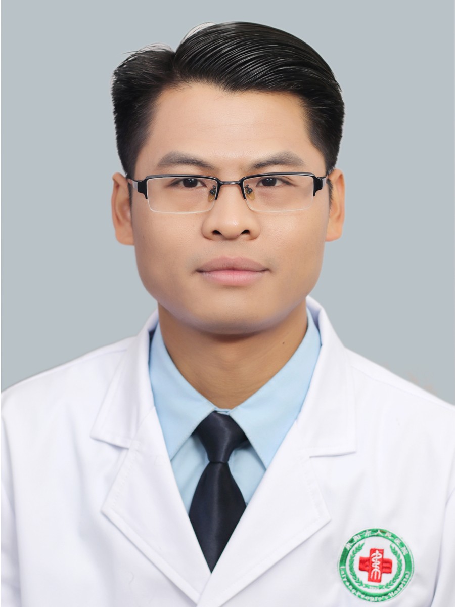 主治医师 谢求德