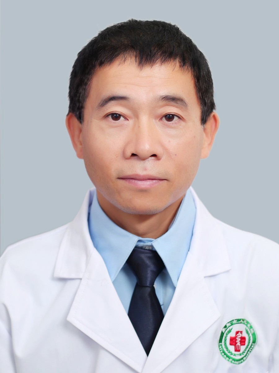 副主任医师 罗秋平