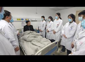 教学相长共同提高︱耒阳市人民医院开展教学查房活动